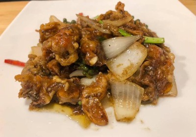 กรรเชียงปูผัดพริกไทยดำ