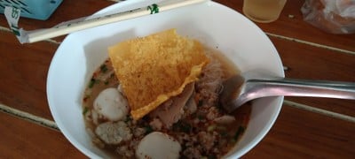 เส้นหมี่ต้มยำ