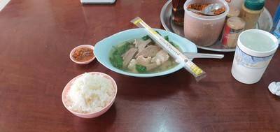 ต้มเลือดหมู+ข้าว