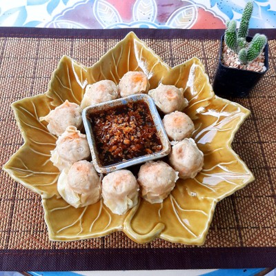 จีบกุ้ง