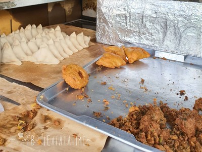 อาหาร หรือ เครื่องดื่ม