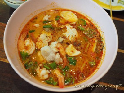 ก๋วยเตี๋ยวต้มยำทะเลน้ำข้น