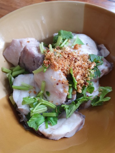 เนื้อปลาลวกจิ้ม