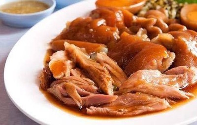 ขาหมูสับ