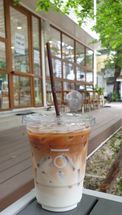 Latte  เย็น
