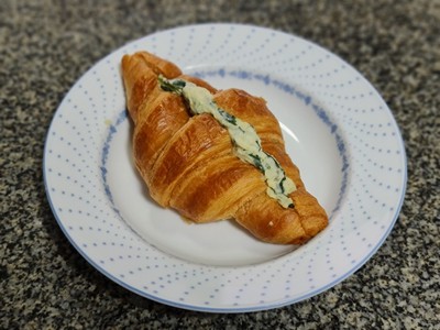 Paris Kale Cheese Croissant