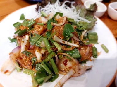 ลาบแซลมอน