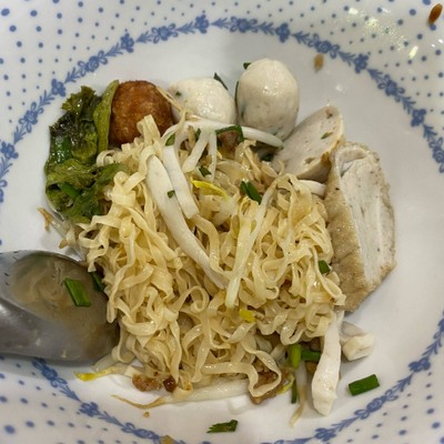 บะหมี่แห้ง