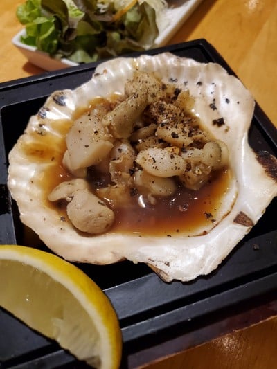 อาหาร หรือ เครื่องดื่ม