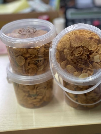 อาหาร หรือ เครื่องดื่ม