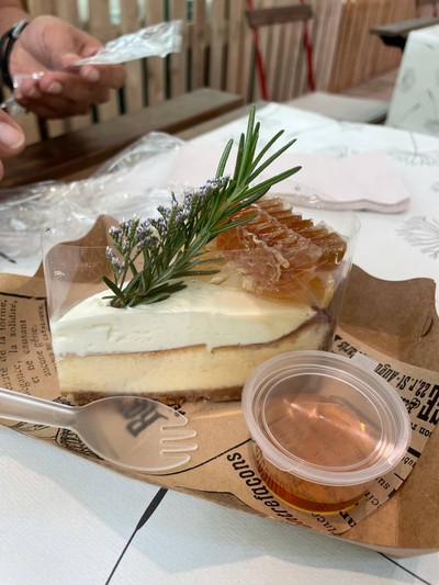 New York Honey Lemon Cheesecake