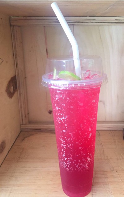 น้ำแดงมะนาวโซดา