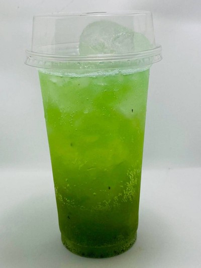 น้ำกีวี่โซดา