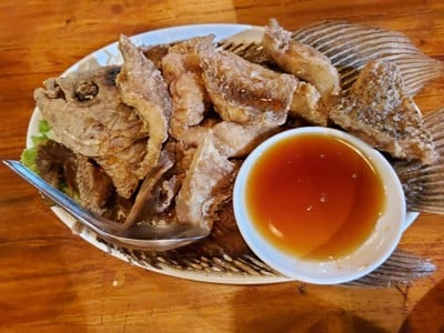 อาหาร หรือ เครื่องดื่ม