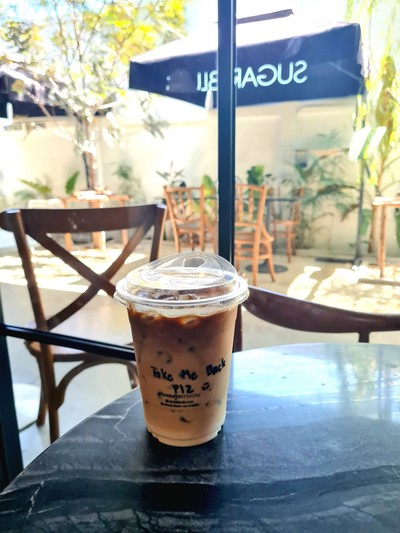 Latte iced ลาเต้เย็น