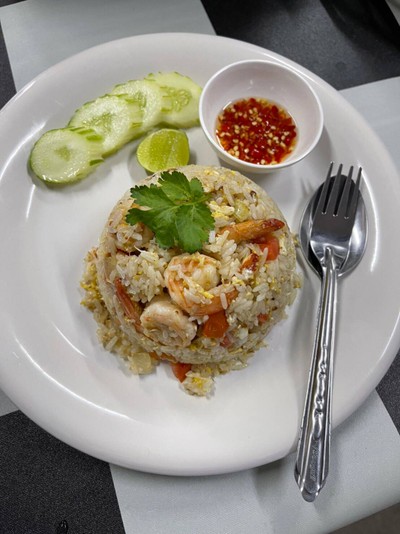 อาหาร หรือ เครื่องดื่ม