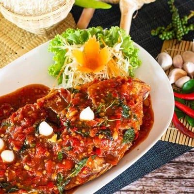 อาหาร หรือ เครื่องดื่ม