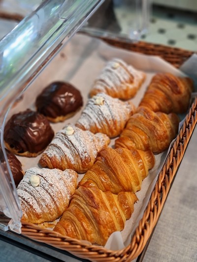 อาหาร หรือ เครื่องดื่ม