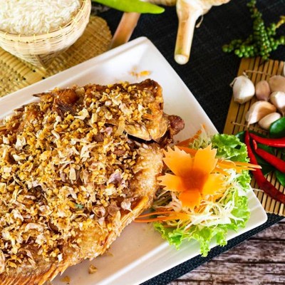 อาหาร หรือ เครื่องดื่ม