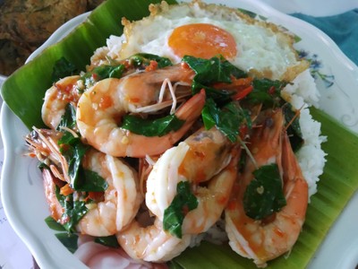 กะเพรากุ้ง