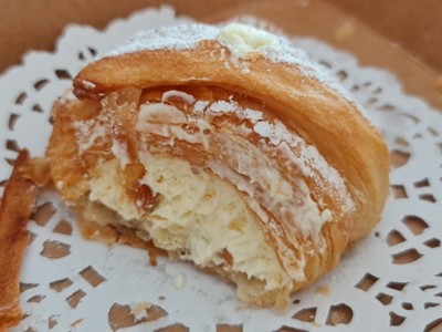 ครัวซองนมฮอกไกโด