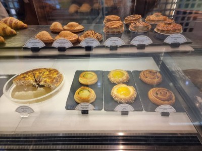 อาหาร หรือ เครื่องดื่ม