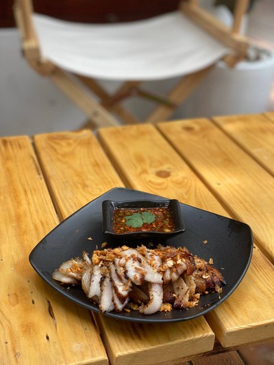 อาหาร หรือ เครื่องดื่ม