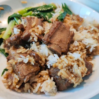 เมนูของร้าน ก๋วยจั๊บนายเอ็ก (Nai Ek Roll Noodle) เยาวราช (primary branch)