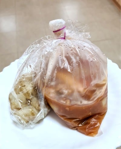 ก๋วยเตี๋ยวราดหน้าหมูสับโบราณ