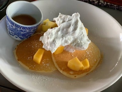 SALA Pancake with Mango