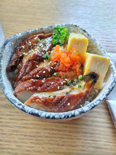 อุนางิด้ง