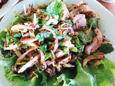 พล่าหมู