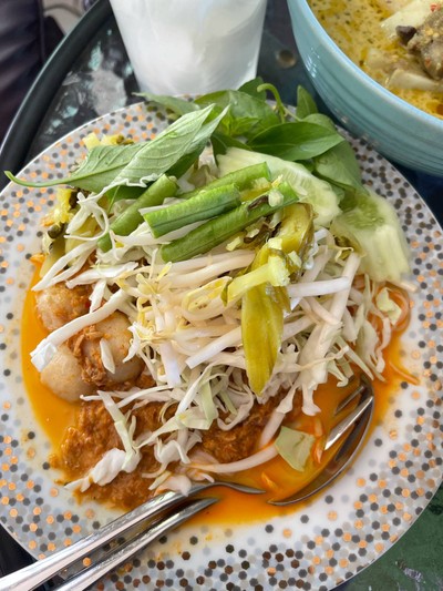 ขนมจีนน้ำยากะทิ