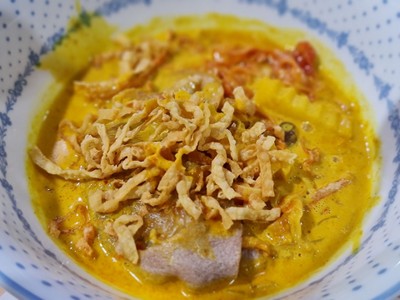 ข้าวซอยหมู