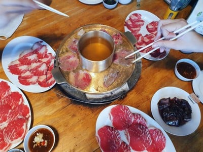 เมนูของร้าน ถ่านทอง โคขุนโพนยางคำ