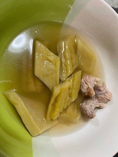 แกงจืดมะระ