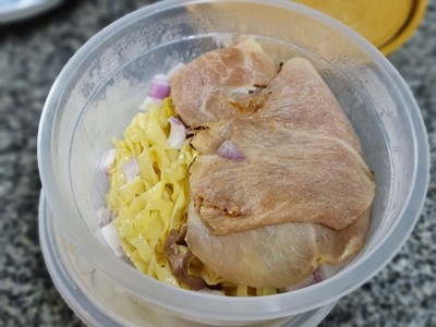 ข้าวซอยหมู