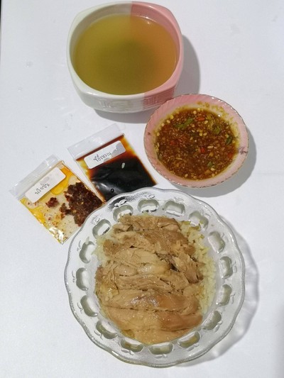 ข้าวมันไก่เกาลูน