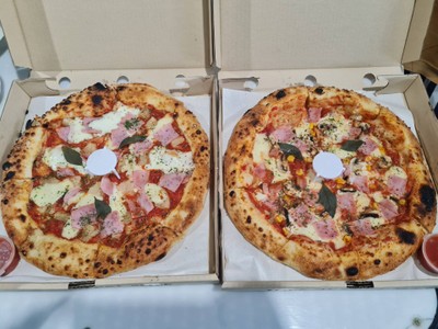 Georgios Signature Pizza