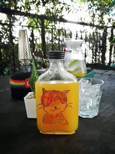 อาหาร หรือ เครื่องดื่ม