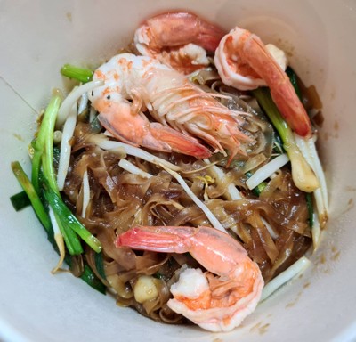 ผัดหมี่โคราชกุ้ง