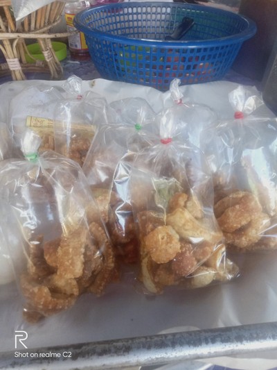 แค๊บหมู