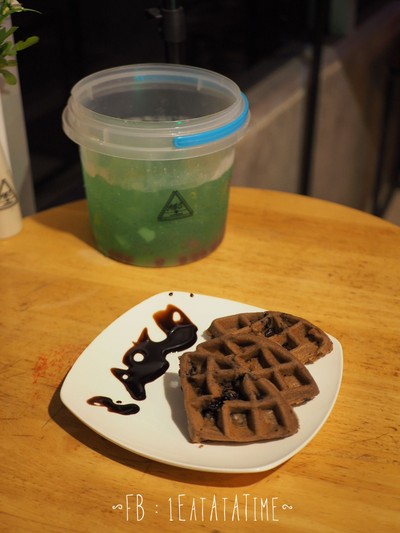 อาหาร หรือ เครื่องดื่ม