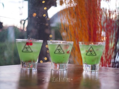 อาหาร หรือ เครื่องดื่ม