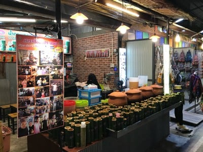 บรรยากาศ ถนนคนเดินปาย