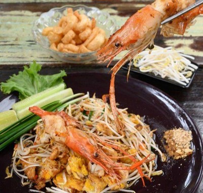 เมนูของร้าน อึ้งผัดไทย