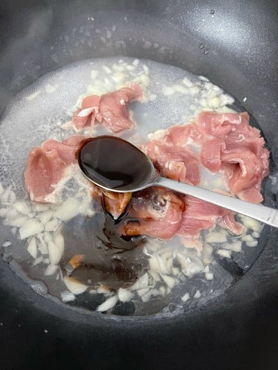 วิธีทำ เห็ดออริจินผัดสันคอหมูน้ำมันหอย สูตรไม่ใส่น้ำมัน วิธีทำ เห็ดออริจินผัดสันคอหมูน้ำมันหอย สูตรไม่ใส่น้ำมัน