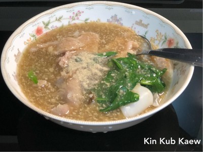 ราดหน้าหมู