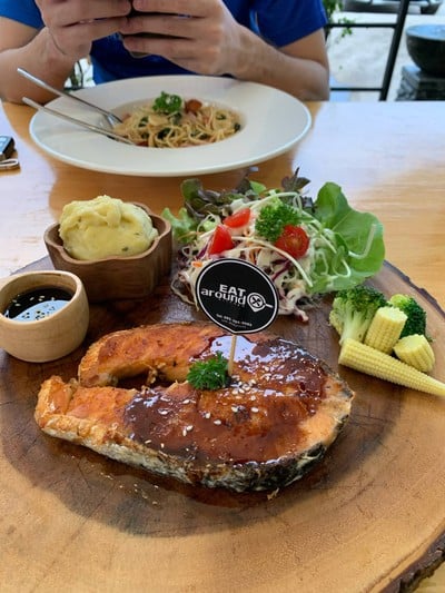 สเต็กปลาแซลมอน