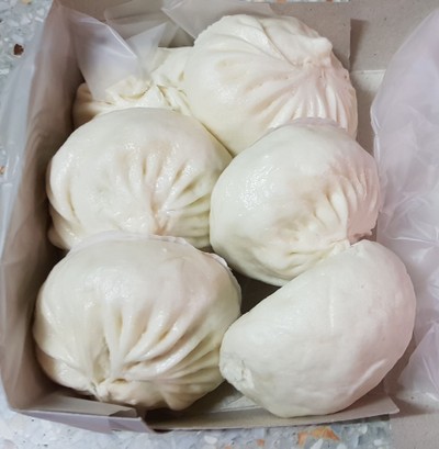 ซาลาเปาไส้หมูสับไข่เค็ม & ไส้ครีม